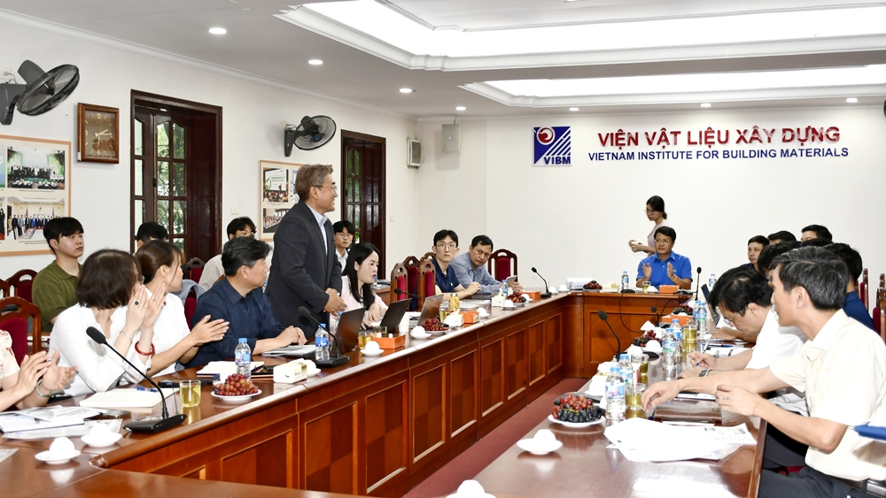 vibm-Hoi-thao-Khoi-dong-du-an-23-6-2026_10 Launch of the Project “Development of Passive Radiative Cooling Materials Adapted to Hot and Humid Climates in Southeast Asia and Green Retrofit Demonstration”