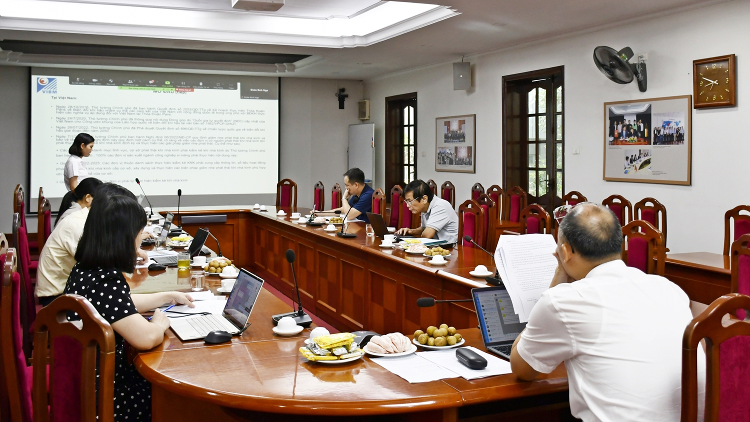 vibm-Hop-nghiem-thu-Du-an-TCVN-Phat-thai-khi-nha-kinh_3_1 VIBM: Họp nghiệm thu 2 dự thảo Tiêu chuẩn quốc gia về phát thải khí nhà kính từ nguồn cố định và nguồn tĩnh